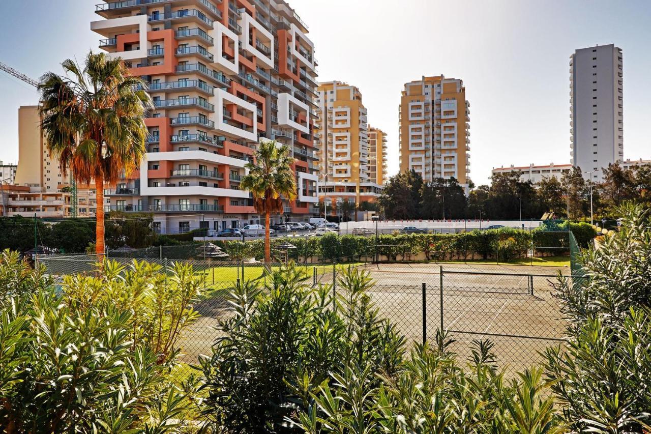 Praia Da Rocha Central 1 With Pool By Homing ポルティマン エクステリア 写真